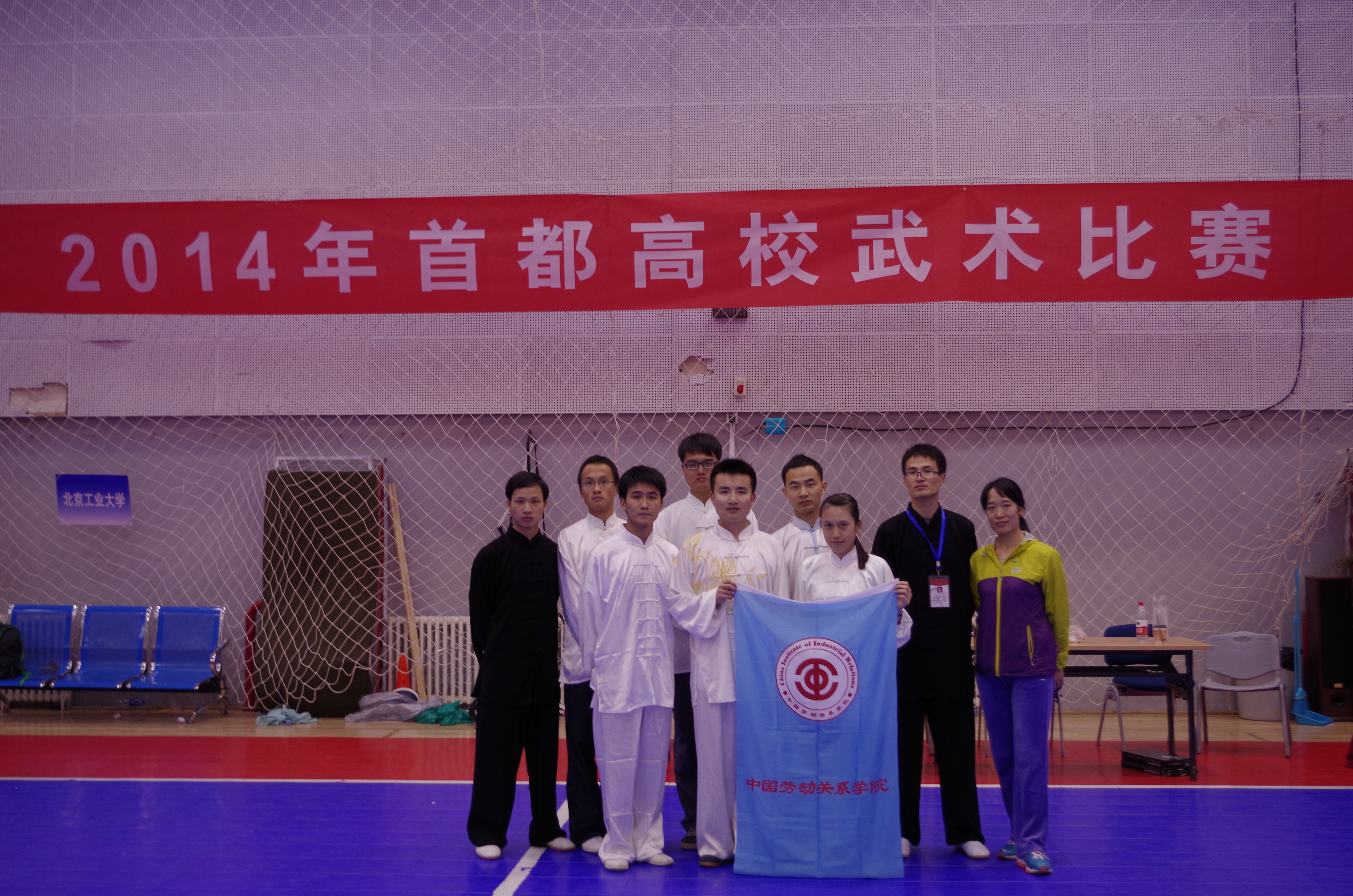 热血擂台！国内足球场上风云再起