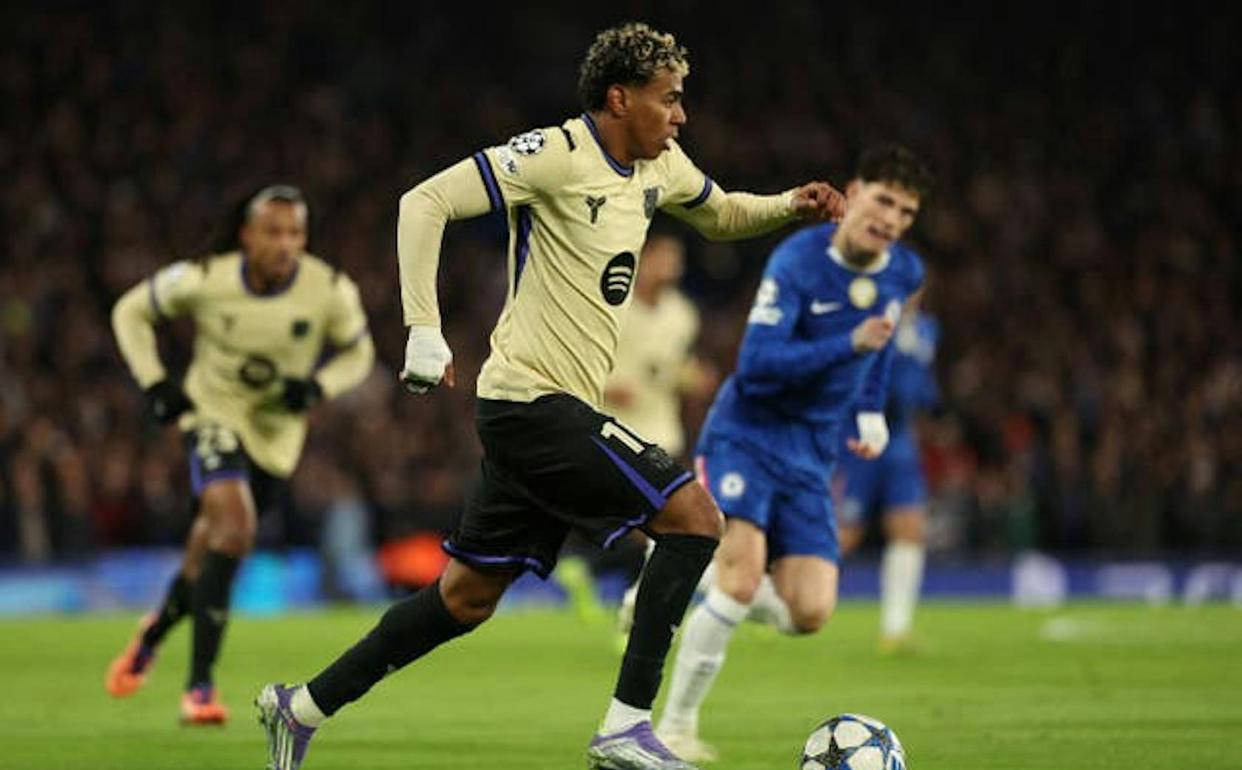 ayx体育app官方网址-切尔西球迷卡迪夫球迷